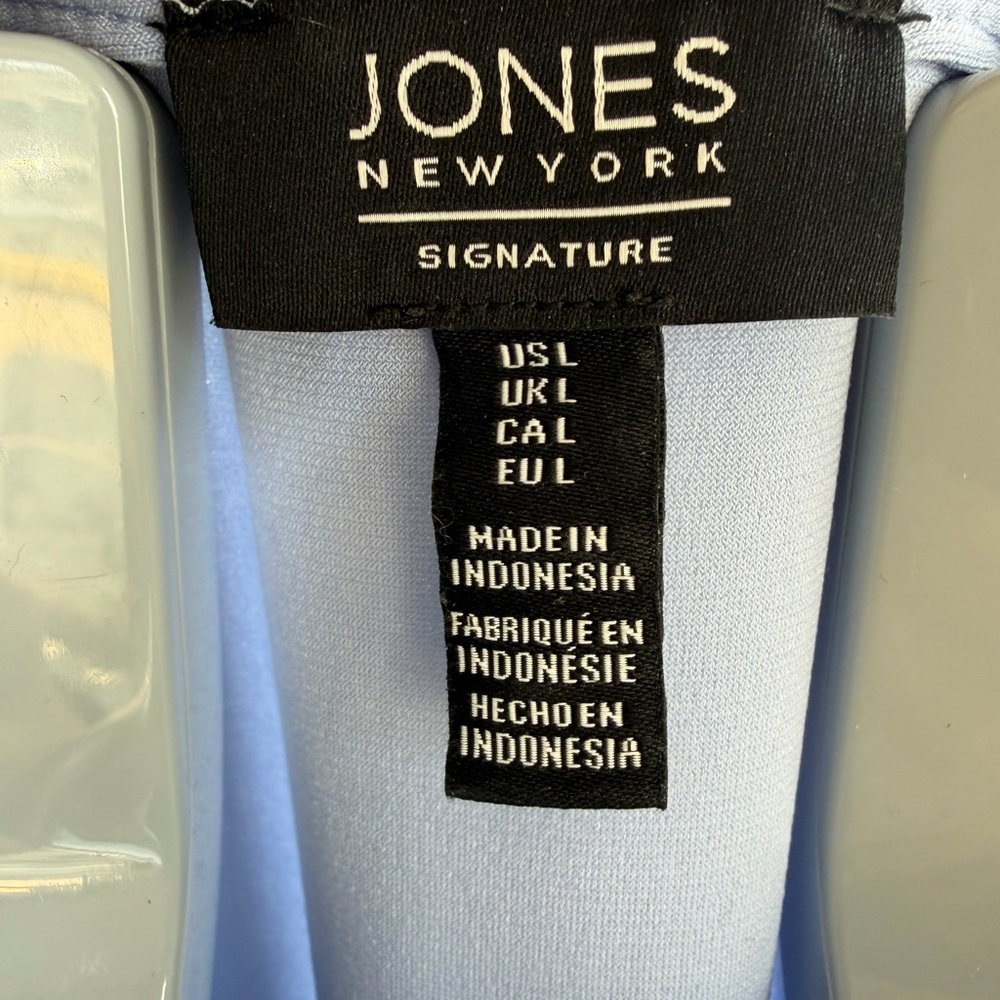 Jones New York Light Blue Short Sleeve V-Neck Tunic - Picture 3 of 3